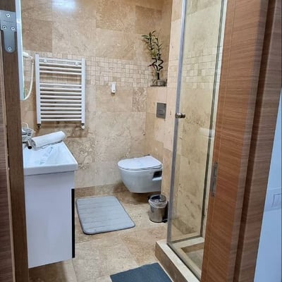 Rent of a comfortable 3-room apartment, 85 m², Mamaia, Constanța, Romania